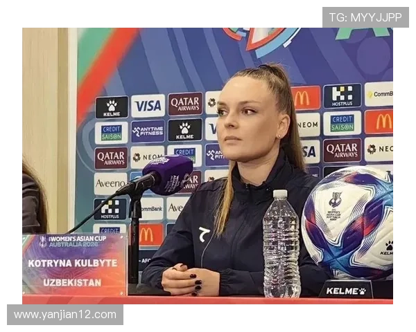 乌兹别克女足主帅谈中国队与朝鲜队差异